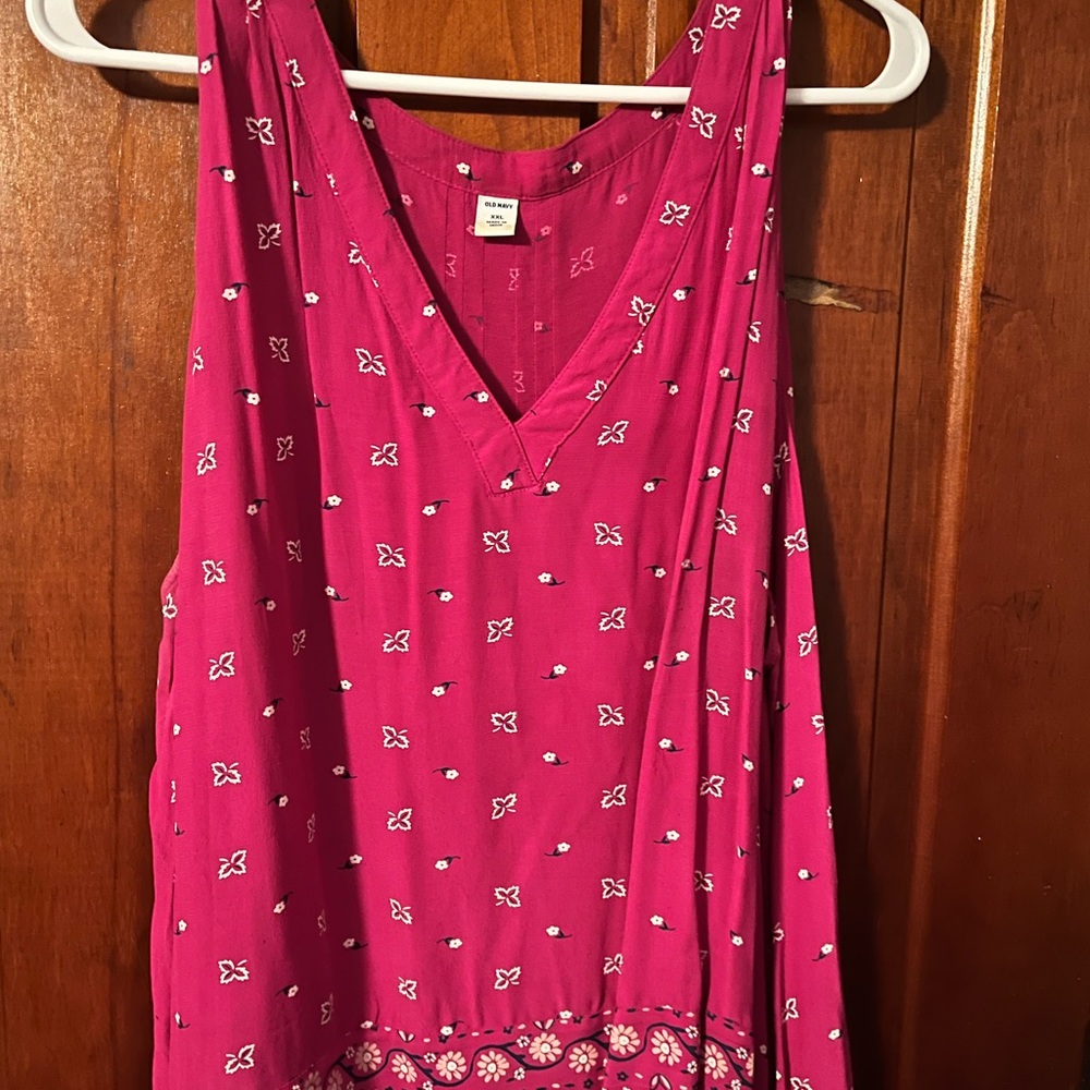 Old Navy Pink Pattern Tank Top